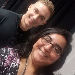 Meet your Posher, Laura